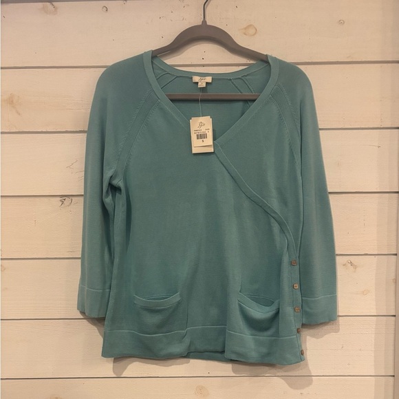 J. Jill NWT Enamel Blue top with Button Details in size small 100% cotton - Picture 4 of 15